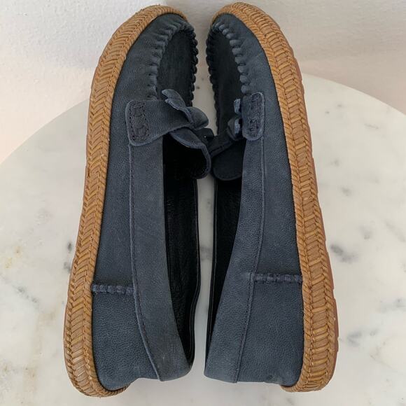 UGG Suede Loafers Blue Women's 5.5 US - Picture 6 of 7